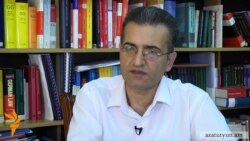 Ադրբեջանին են անցնում Հայաստանի դե յուրե տարածքները. սահմանադրագետ