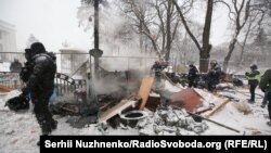 Поліція увійшла до наметового містечка під Верховною Радою, Київ, 3 березня 2018 року 