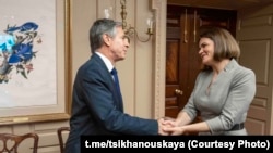 Держсекретар США Ентоні Блінкен (л) і лідерка білоруської опозиції Світлана Тихановська, Вашингтон, 19 липня 2021 року