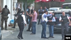 حضور پلیس ترکیه مقابل کنسولگری ایالات متحده در استانبول