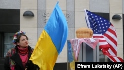  Біля посольства США в Україні (архівне фото)