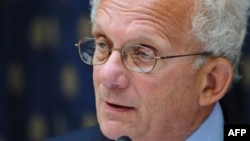 هاوارد برمن (Howard Berman)، عضو ارشد دموکرات در کمیته سیاست خارجی مجلس نمایندگان آمریکا.