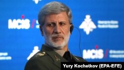 به گفته آقای حاتمی، ایران در منطقه «همیشه نقش کمک‌کننده» را داشته است