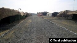 Фотография с места проведения военных учений, опубликованная Министерством обороны Азерабайджана, 2  февраля 2015 г.