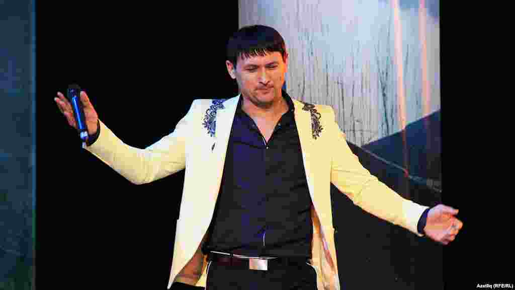 &ldquo;Гүзәлия дусларын җыя&rdquo; тамашасы