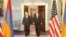 Глава МИД Армении Эдвард Налбандян (слева) и госсекретарь США Джон Керри, 4 июня 2013 г. (Фотография - пресс-служба МИД Армении) 
