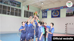 Дастаи "Душанбе".