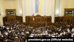 Գերագույն ռադայի նիստերից մեկը, արխիվ