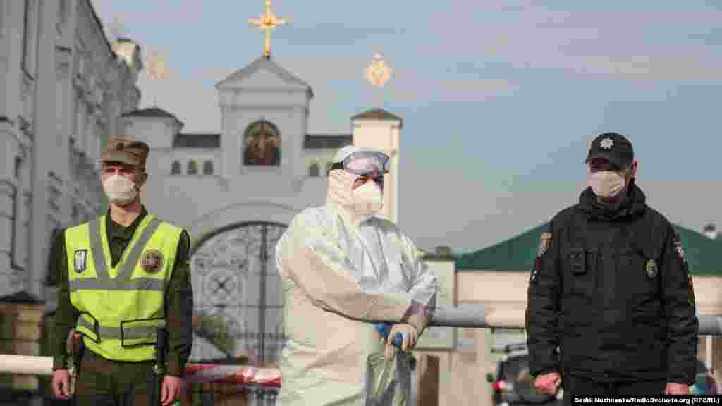 Контроль над дотриманням карантинних заходів глава столиці поклав на поліцейських 