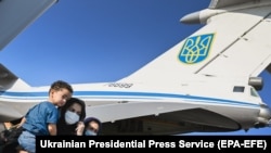 22 серпня українським військовим літаком із Кабула евакуювали 83 людини