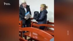 Социал-демократтар: Самышева сурак берди, Катаганов кайда экени белгисиз 