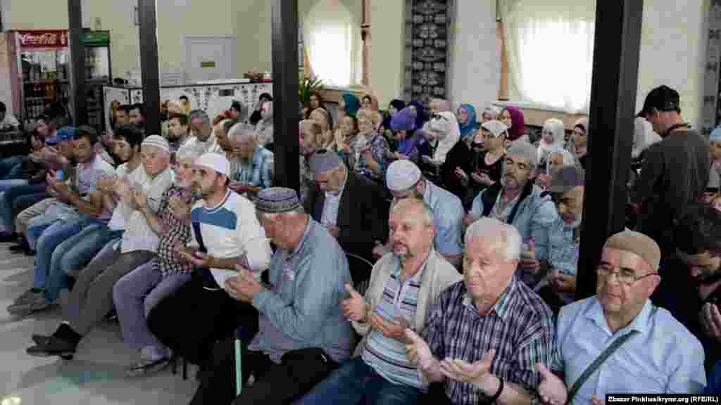 &quot;Qırım birdemligi&quot;niñ toplaşuvı adetince duanen yekünlendi
