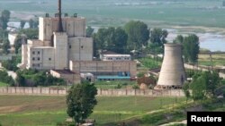 Затоплення могло призвести до можливого пошкодження насосів і їхніх енергетичних систем або до засмічення трубопровідних систем, які забирають воду з річки, пише 38 North