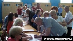 Ուկրաինա - Նախագահական ընտրություններ․ քվեարկություն Չերնիհիվում, Ընտրատեղամաս № 740986, 25-ը մայիսի, 2014թ․