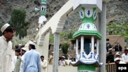 حمله انتحاری روز جمعه در مسجدی در منطقه خیبر انجام شده است