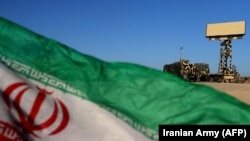Իրանի դրոշը երկրի զինված ուժերի զորավարժությունների ժամանակ, արխիվ