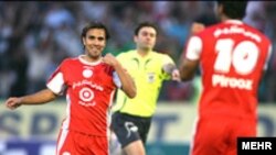 رسپولیس با دو گل ملوان را شکست داد.