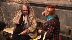 Як мешканці окупованого Луганська відзначають травневі свята