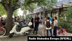 Osnovni sud u Novom Sadu uoči ročišta na suđenju četvorici optuženih za napad na studente, 16. jun 2025.