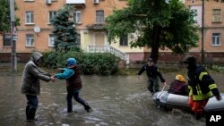Травмовані двоє волонтерів, один з них – іноземець. Фото ілюстративне 