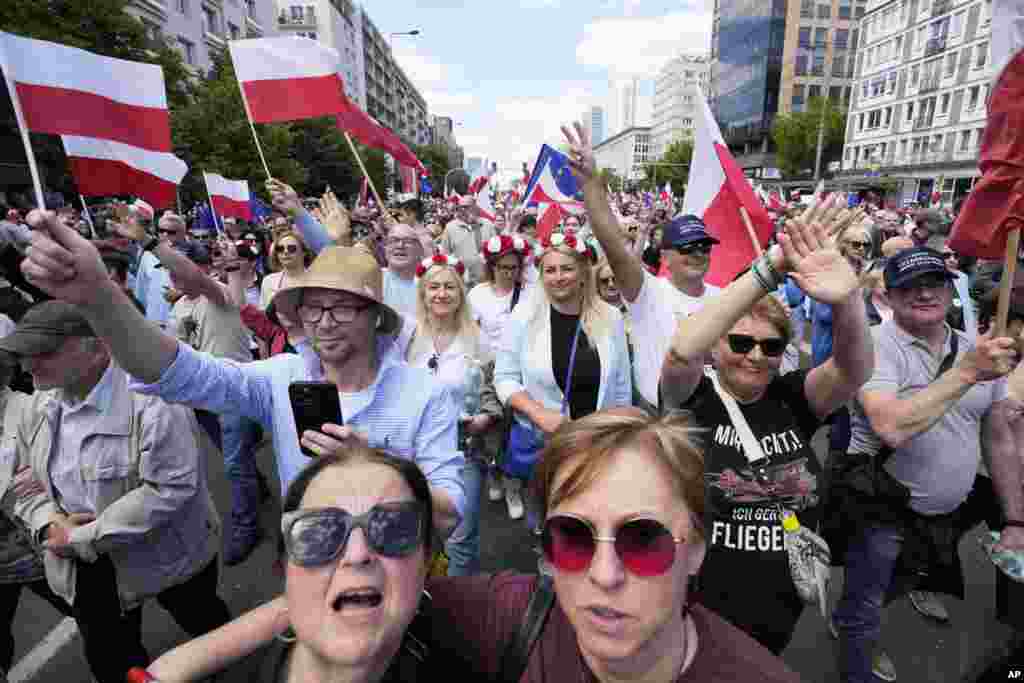 Удзельнікі маршу ў падтрымку Тшаскоўскага 