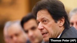 Имран Хан