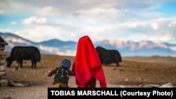 Асманга жакын Памир кыргыздары 