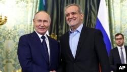 Президенты России и Ирана Владимир Путин и Масуд Пезешкиан, Москва, 17 января 2025 года