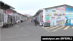 Հայաստանյան տոնավաճառներից մեկը, արխիվ