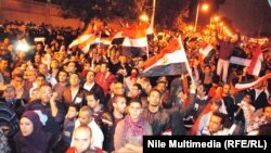 Президенттик сарайдын алдында чыккандар, 4.12.2012