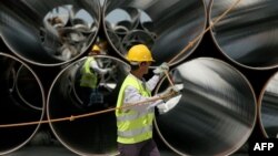 Albaniyada kəmər tikintisi