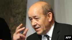 ژان-ایو لو دریان، وزیر دفاع فرانسه