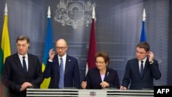 Украинанын жана Балтика өлкөлөрүнүн өкмөт башчылары. Рига, 5-ноябрь, 2015-жыл.  