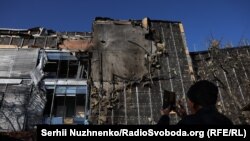 Киевге жасалган чабуулдун кесепети. Архив.