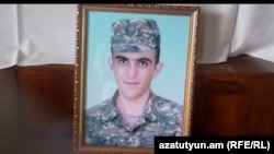 Մնացական Մնացականյանի լուսանկարը