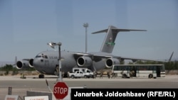 Центр транзитных перевозок в международном аэропорту "Манас", Бишкек, 7 июня