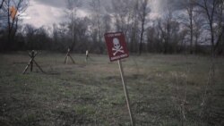 Забуте село на лінії зіткнення на сході України (відео)