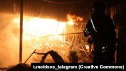 Пожежа в Ніжині внаслідок російської атаки дронами, 16 жовтня 2025 року