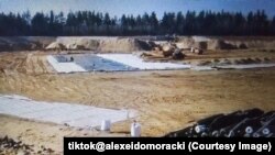 Будаўніцтва адстойніка для фэкаліяў ля Жодзіна, скрыншот з відэа tiktok.com/@alexeidomoracki