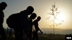 عکسی از پناهجویان در مرز یونان و مقدونیه، عکس تزئینی است