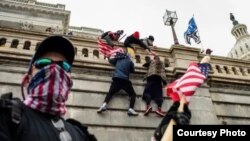 АКШ. Вашингтон. Капитолийге кол салуу. 6-январь, 2021-жыл. 
