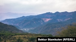 Сары-Челек.