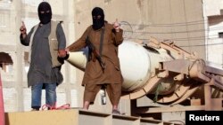 Suriyanın Raqqa əyaləti, 30 iyun, 2014-cü il.
