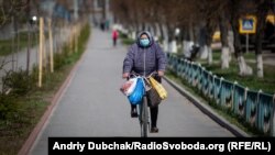 В Україні підтвердили 5 710 випадків коронавірусу