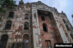 Хоральна синагога в Дрогобичі до реставрації