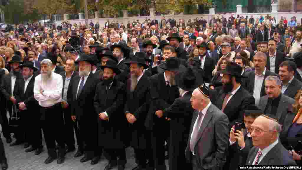 Гості урочистостей приїхали з різних країн світу