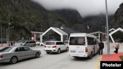 КПП «Казбеги» на границе с Россией