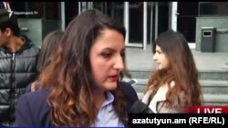 Член движения «Во имя закона» Цовинар Костанян, Ереван, 17 октября 2016 г.