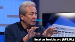 «Бүтүн Кыргызстан» партиясынын лидери Адахан Мадумаров. 