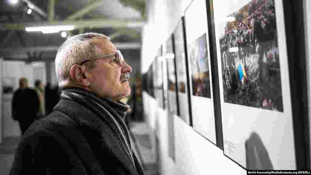 Виставка проходить в галереї &laquo;Лавра&raquo; (метро &laquo;Арсенальна&raquo;)